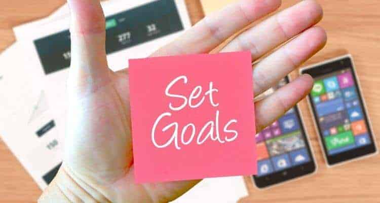 How to Set SMART Goals in Nursing - Nurse Money Talk