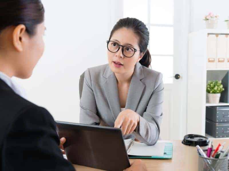 employee and boss talking