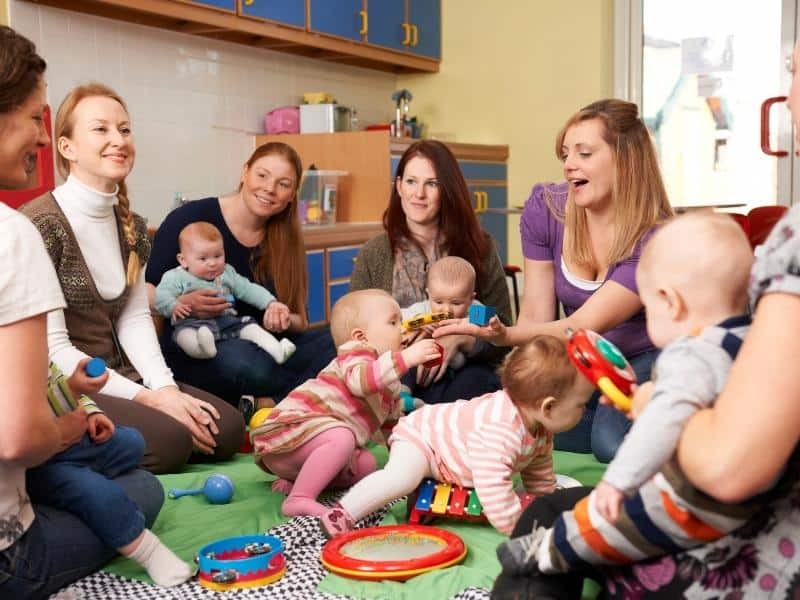 Article-Image-PRO-Group-Of-Mothers-With-Babies-At-Playgroup