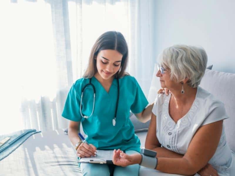 Article Image - nurse working